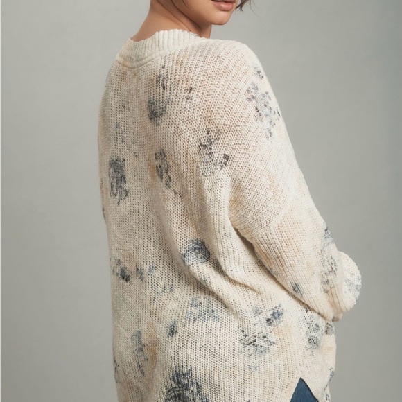 Pilcro Slouchy V-Neck Sweater - Picture 4 of 9